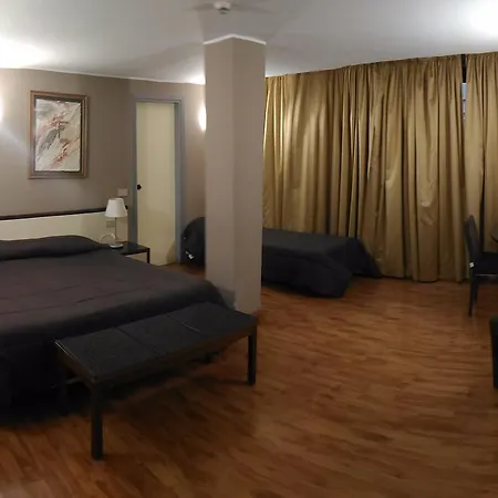 Ibis Styles Cristal Hotel 4*