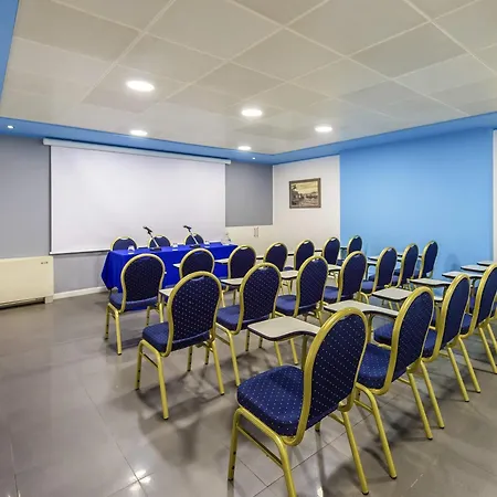 Ibis Styles Cristal Hotel 4*