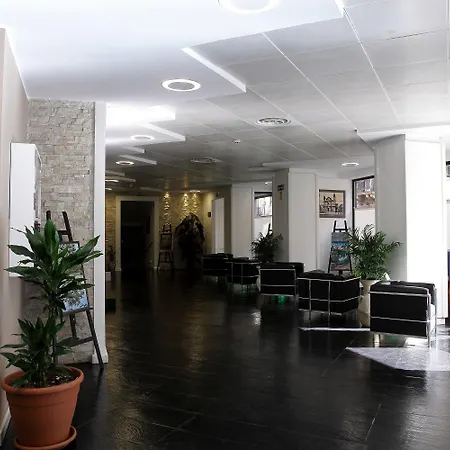 Hotel Cristal 4*