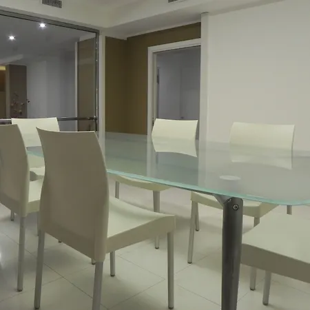 Ibis Styles Cristal 4*